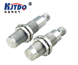 M18ȫ���ٷ��b�ӽ��_�P